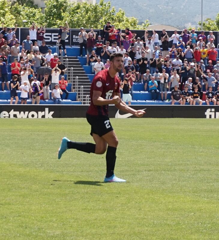 Nacho Ramón celebra su único gol con el Eldense