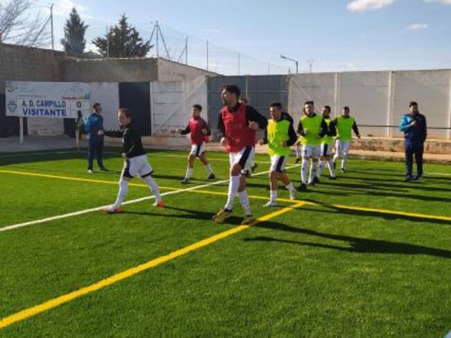 Preparación previa a un partido del AD Campillo