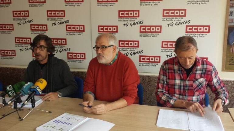 De izquierda a derecha: Luis González, Carlos Castedo y Juan Carlos González