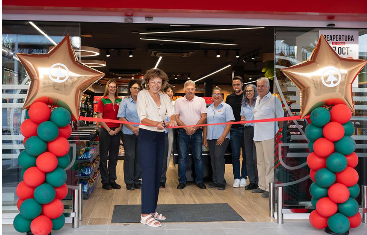 SPAR reabre su tercer supermercado reformado en Lanzarote en el último año, en la calle Doramas de Puerto del Carmen.