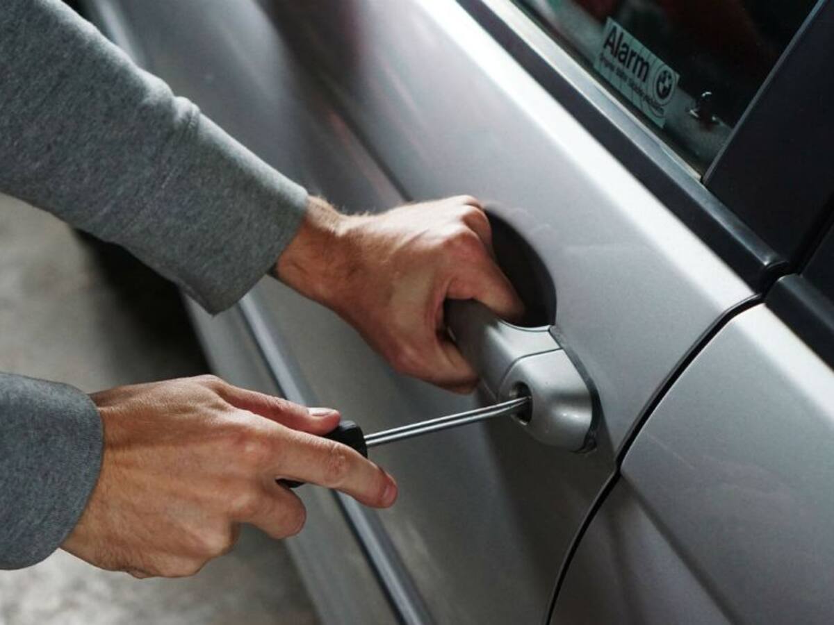 Un detenido como presunto autor de varios robos con fuerza en vehículos en la Comarca de Pamplona
