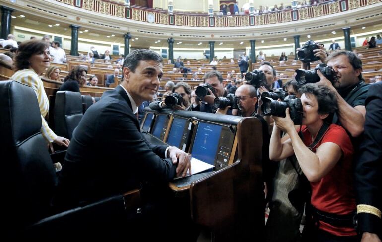 El presidente del gobierno Pedro Sánchez, en la sesión de control en el Congreso de los Diputados, esta mañana en Madrid