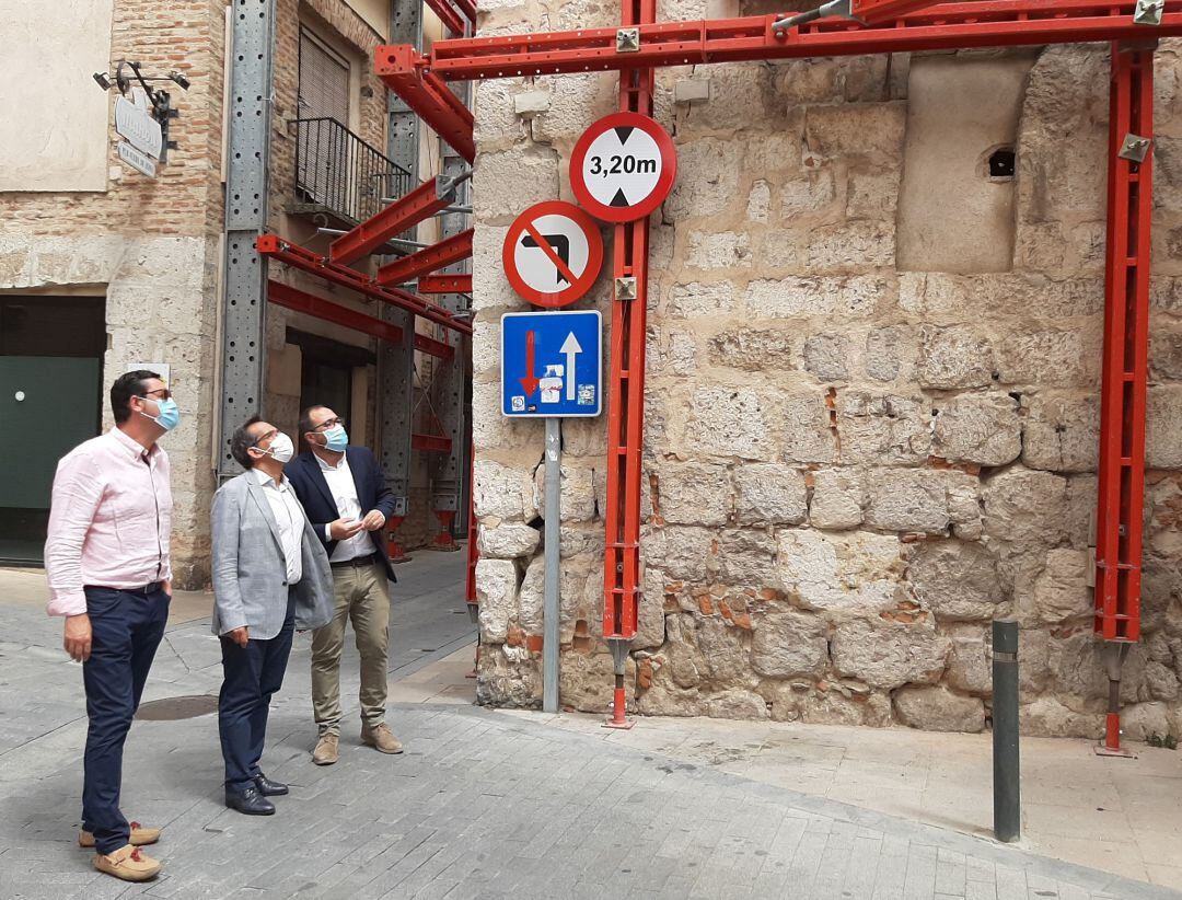 El Delegado Territorial visitó el casco histórico y algunos edificios de Tordesillas