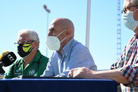 Tomás Cerezuela, Pedro Cintero y Francisco Muro presentan el evento.