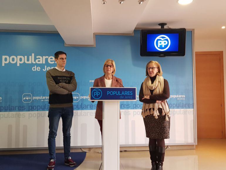 Imagen de la rueda de prensa de María José García Pelayo, PP