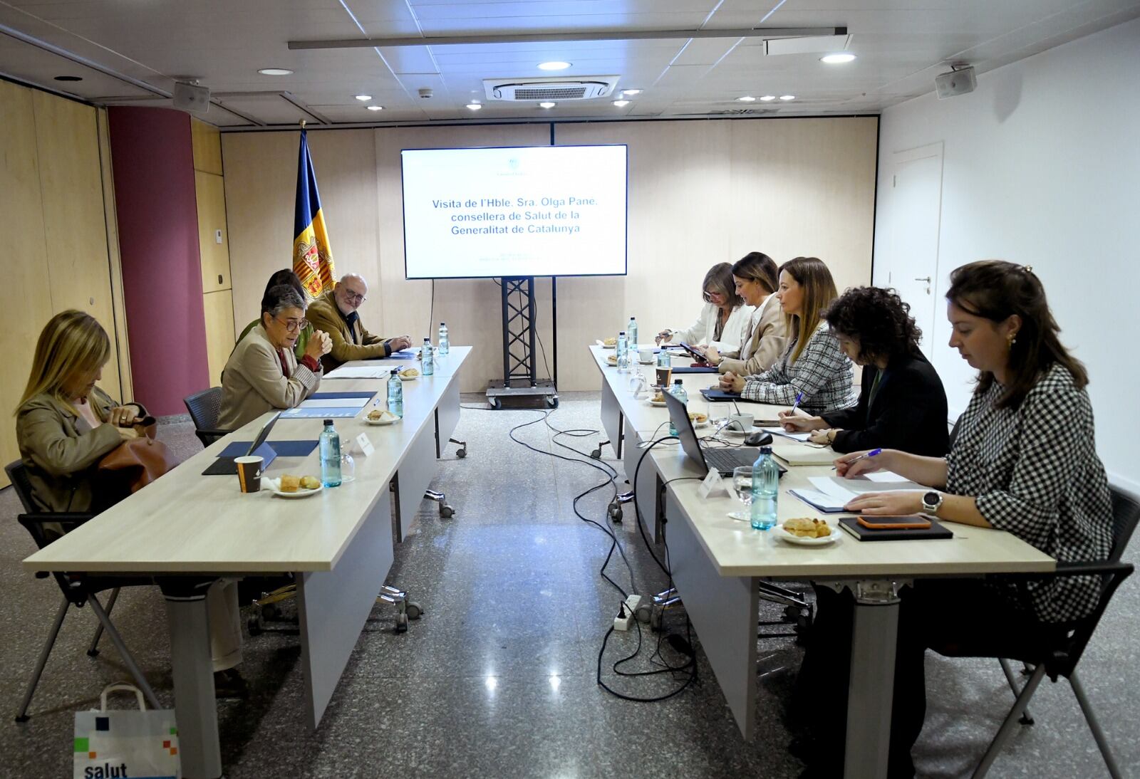 La ministra de Salut, Helena Mas, s'ha reunit amb la consellera catalana, Olga Pané