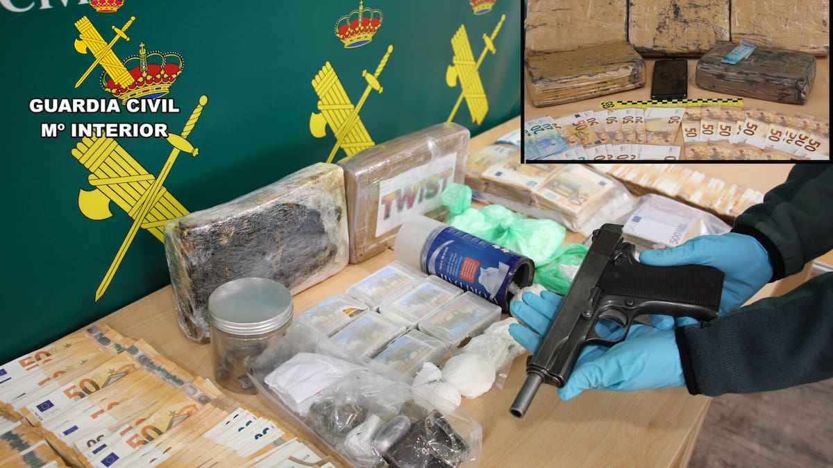 La Guardia Civil desarticula una red que traficaba cocaína en dobles fondos de turismos entre Madrid y Cantabria