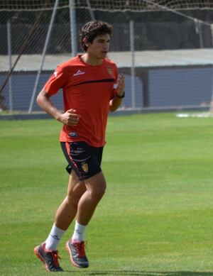 Jesús Vallejo entrenándose en la Ciudad Deportiva del Real Zaragoza.