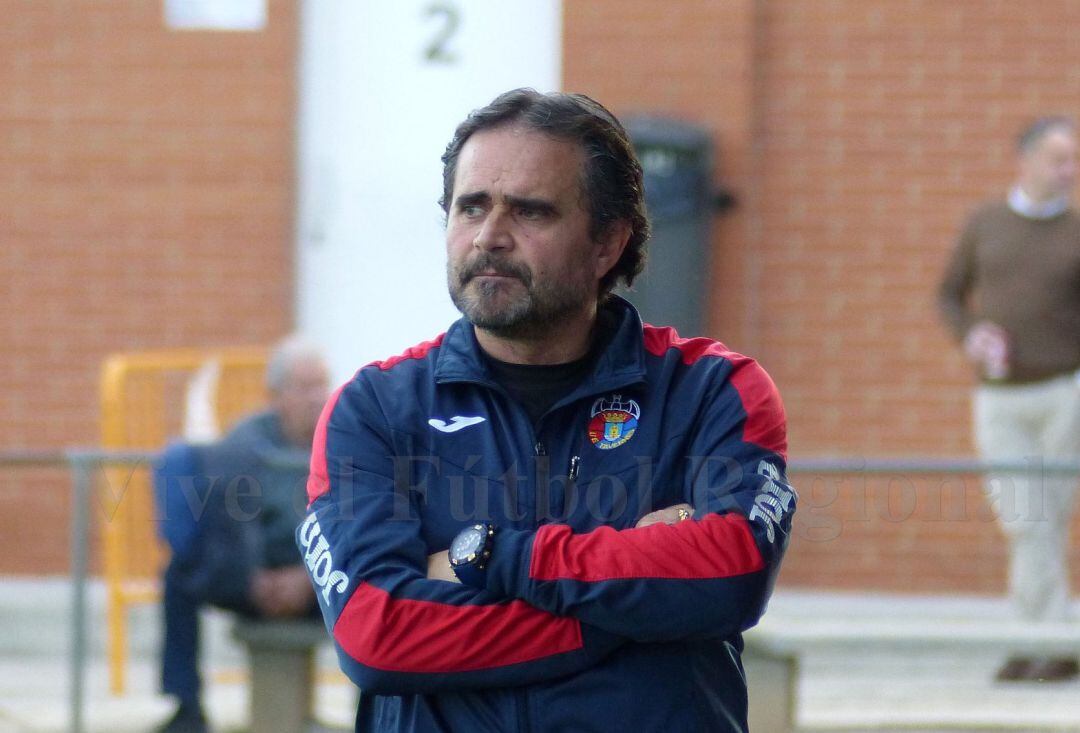 Esteban Cana durante un partido con la UE Tavernes