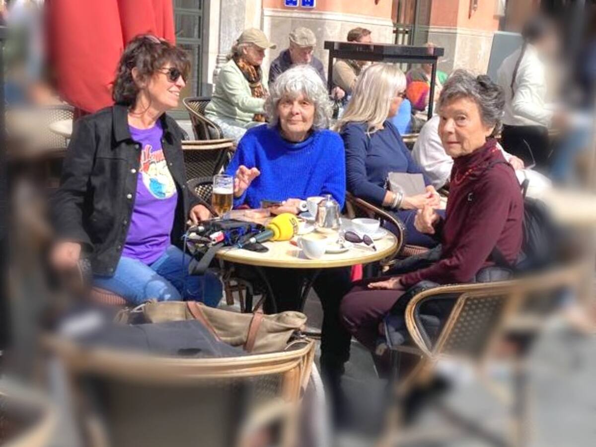 Entrevista a las pioneras feministas