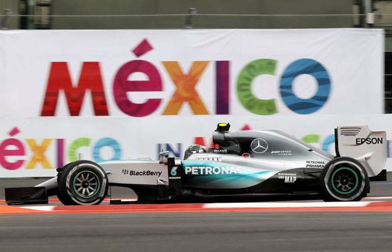 Rosberg rueda en México