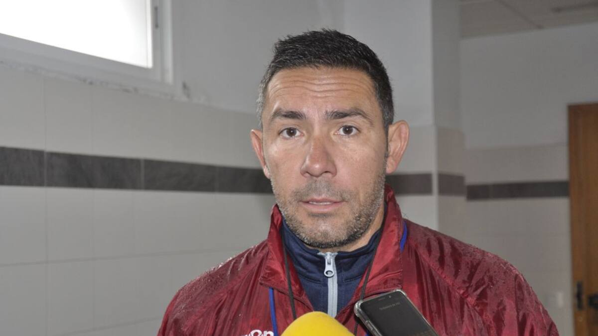 Juan Carlos Gómez en la previa del partido ante el Ceuta B
