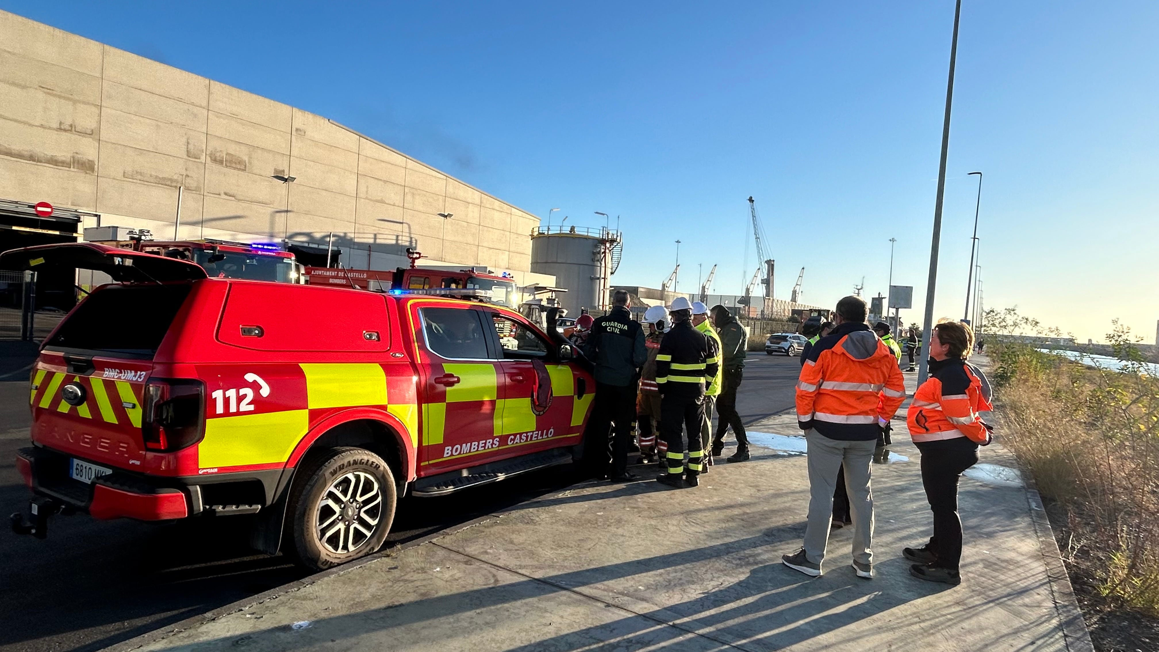 Conato de incendio en una nave del Puerto de Castellón