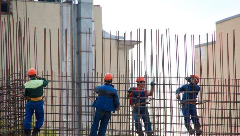 Operarios trabajando