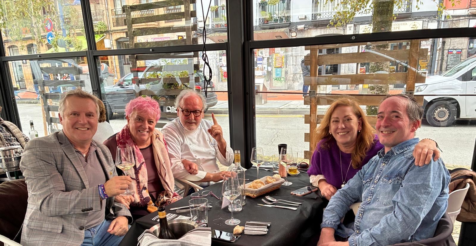 El jurado del Concurso de Bacalao Gran Premio San Andrés de Eibar en el &quot;Baratze&quot; de Eibar