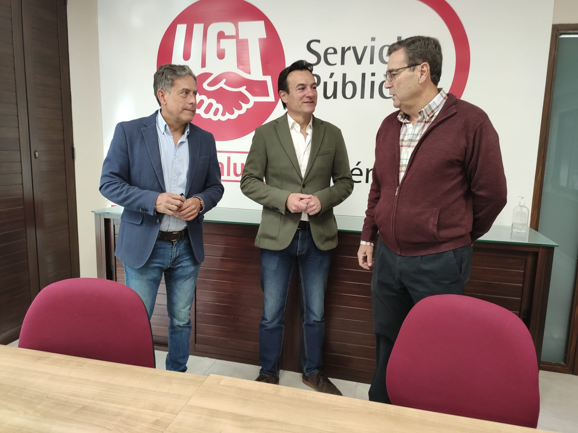 Antonio Losa y Agustín González del PP junto a Alfonso Maza de UGT Jaén