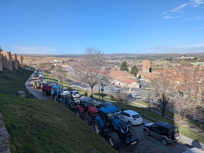 Tractorada Ávila./Ser Ávila