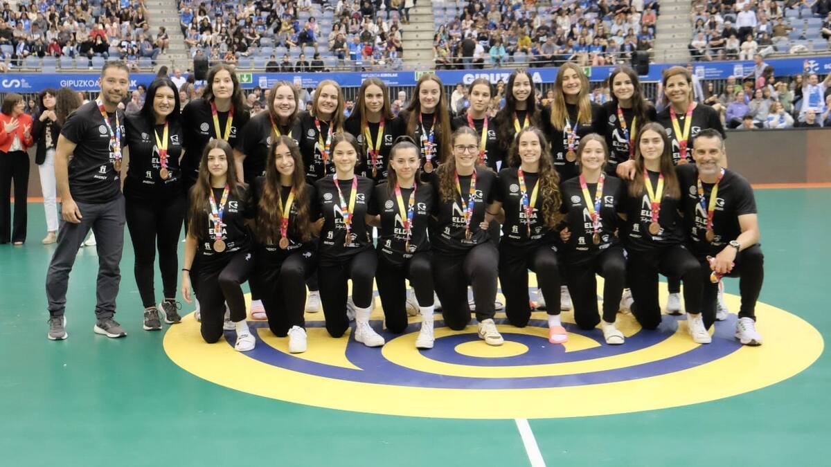El Elda Prestigio cadete se queda a un paso de la fase final de la Mini Copa de España
