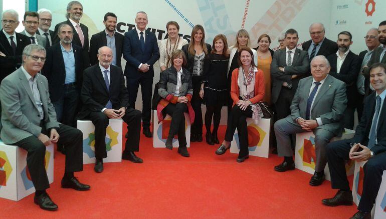 La consellera i el president de la Cambra en la inauguració de la Fira.