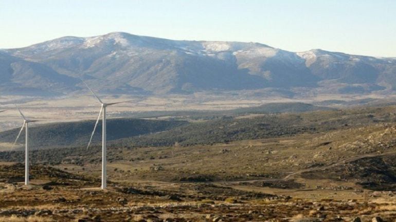 La mina de extracción de feldespato se abriría en plena Sierra de Ávila