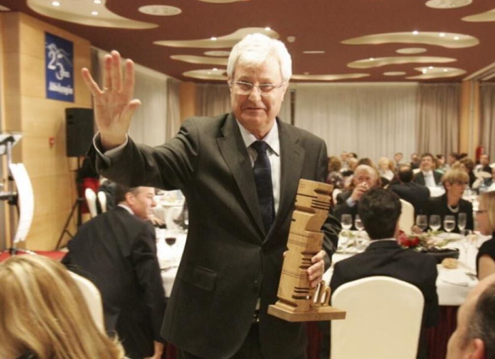 Antonio Angulo recibió el premio Altoaragonés de Honor en 2010
