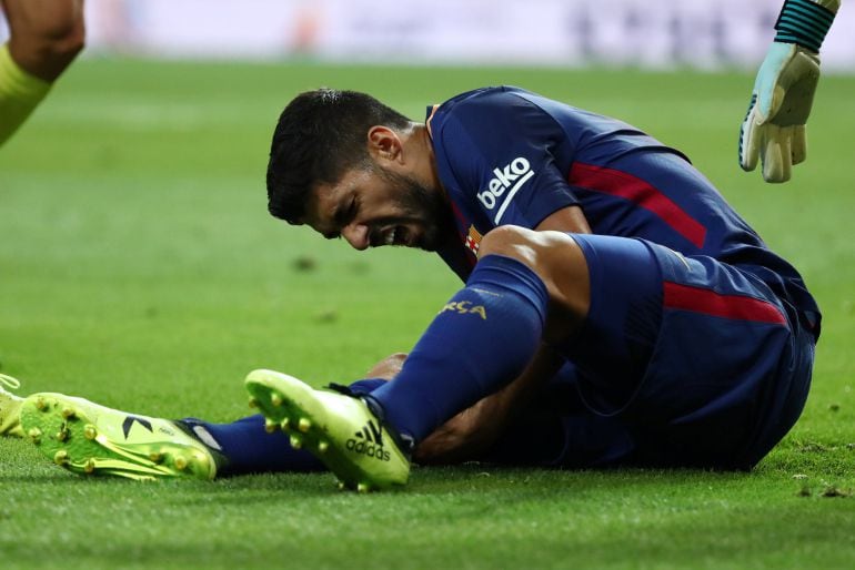 Luis Suárez durante el partido de supercopa. 