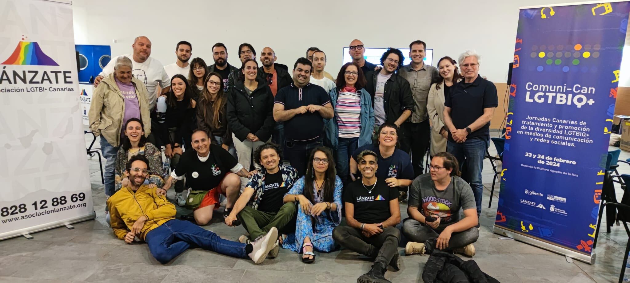 Participantes y organizadores de las jornadas &quot;Comunican LGTBIQ+&quot; en Lanzarote.