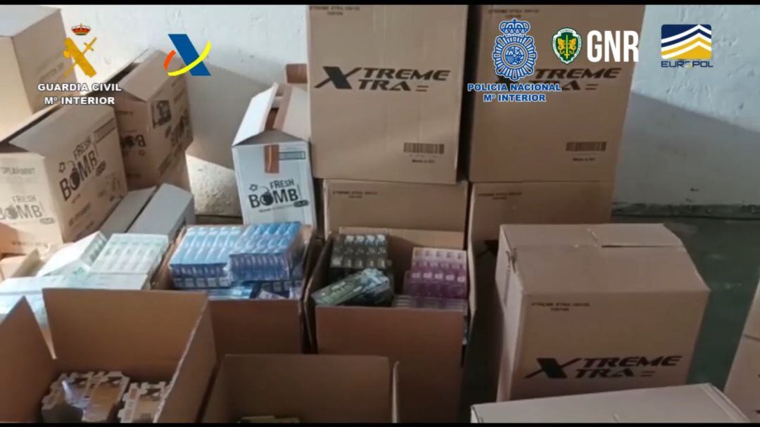 Material incautado por la Guardia Civil