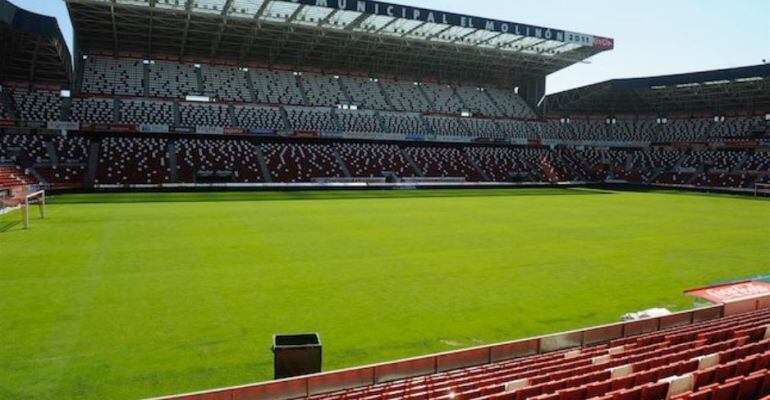 El Molinón llevará el nombre de Quini para siempre