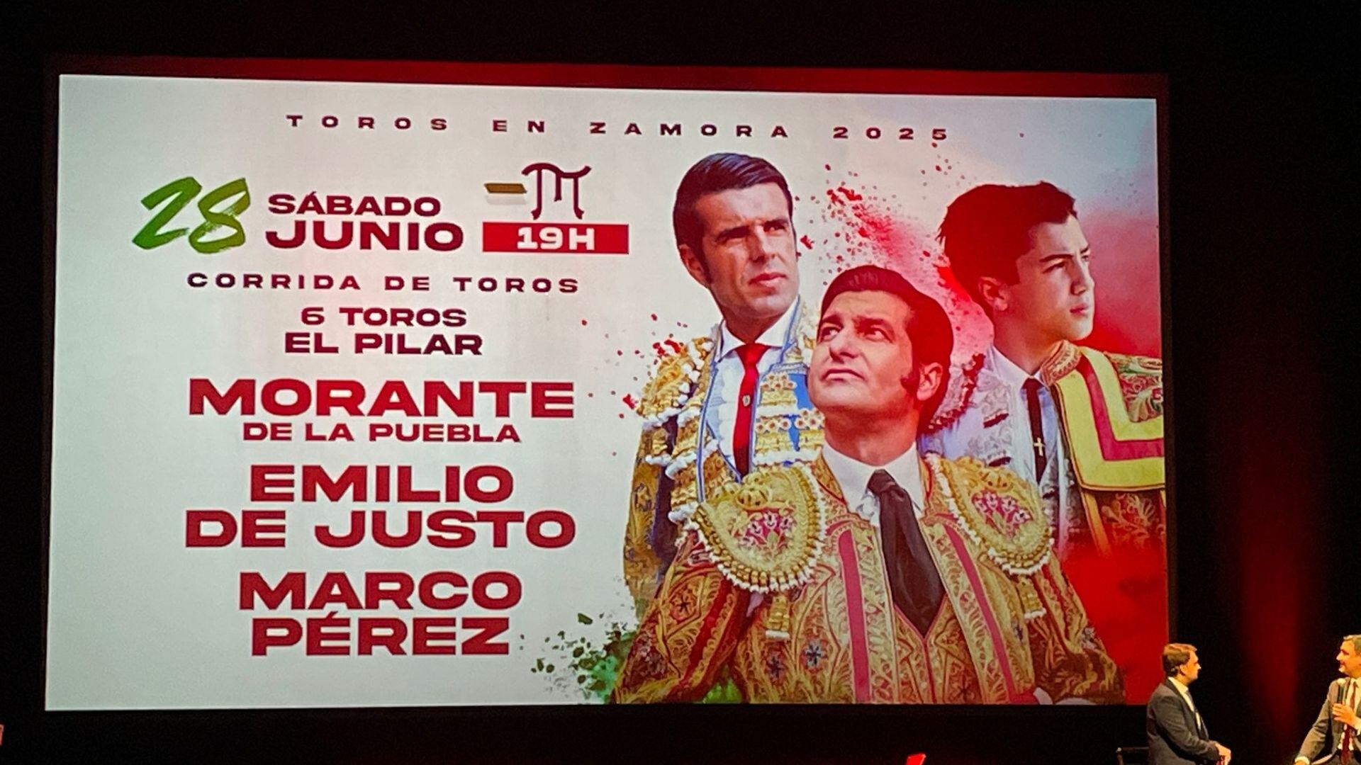 Presentación de la Feria Taurina de San Pedro en el Teatro Ramos Carrión