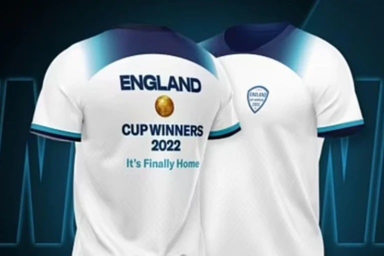 Camiseta conmemorativa de Inglaterra por si ganaban el Mundial 2022.