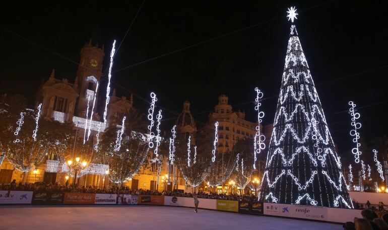 Montaje pista de hielo y luces