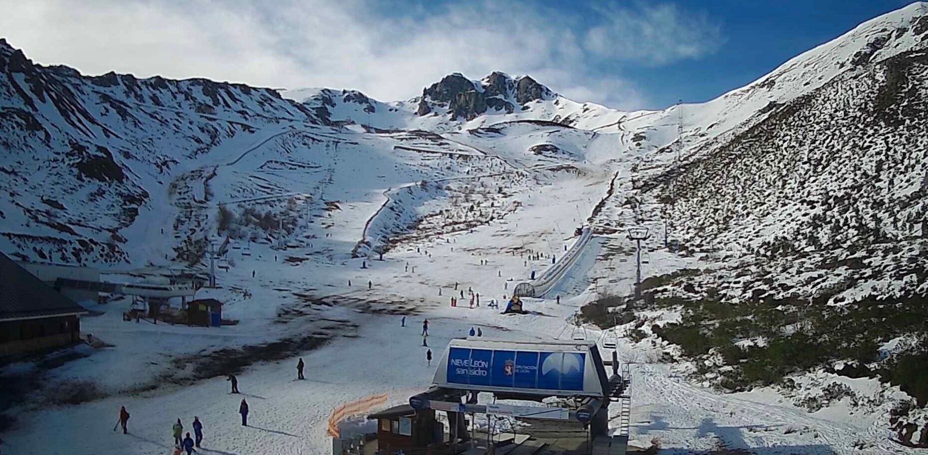 Las condiciones meteorológicas obligaron al cierre precipitado de San Isidro en su primer fin de semana de apertura