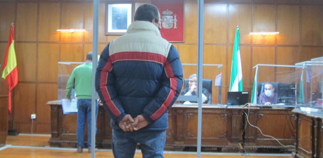 Hombre condenado durante el juicio en Jaén.