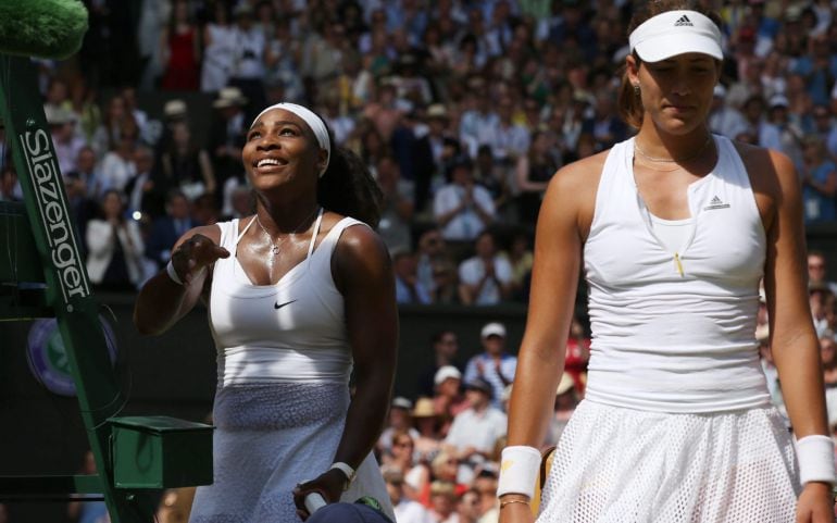 Serena Williams tras ganar en Wimbledon su Grand Slam número 21.