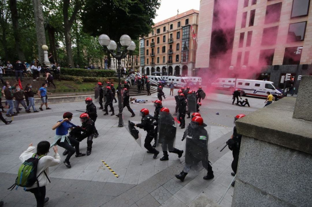 La manifestación de Ernai en Bilbao se salda con seis detenidos