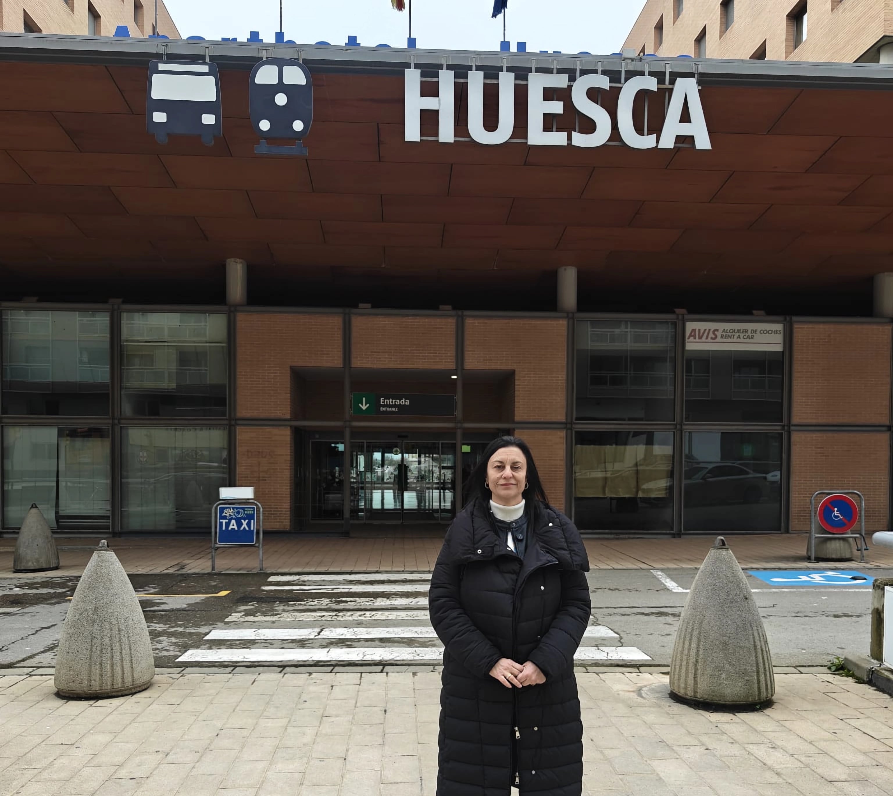 Roca en la estación de Huesca