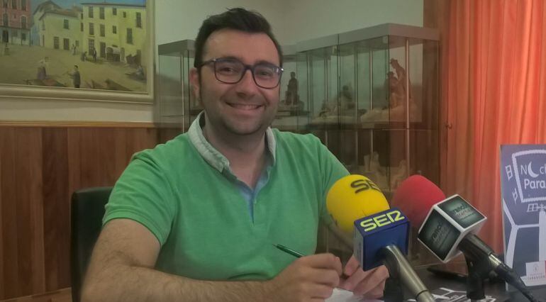 Raúl Añover en la presentación de actividades culturales para el verano 2016 en Tarancón