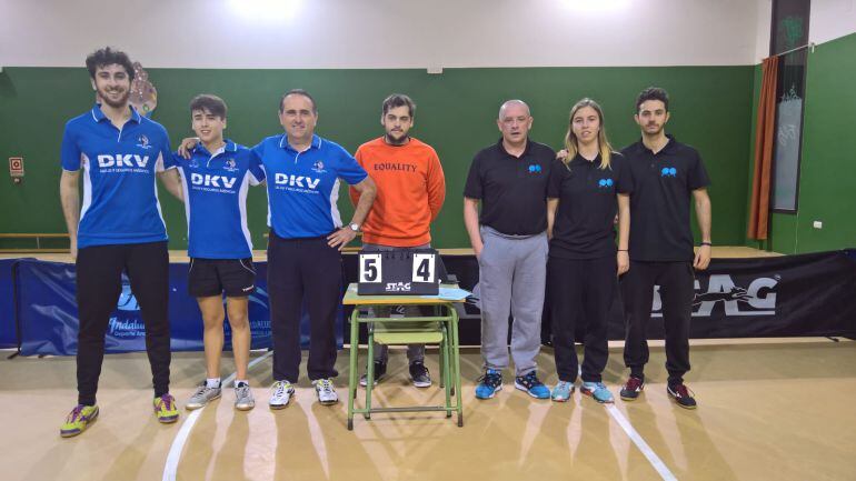 Equipo de tenis de mesa DKV Jerez