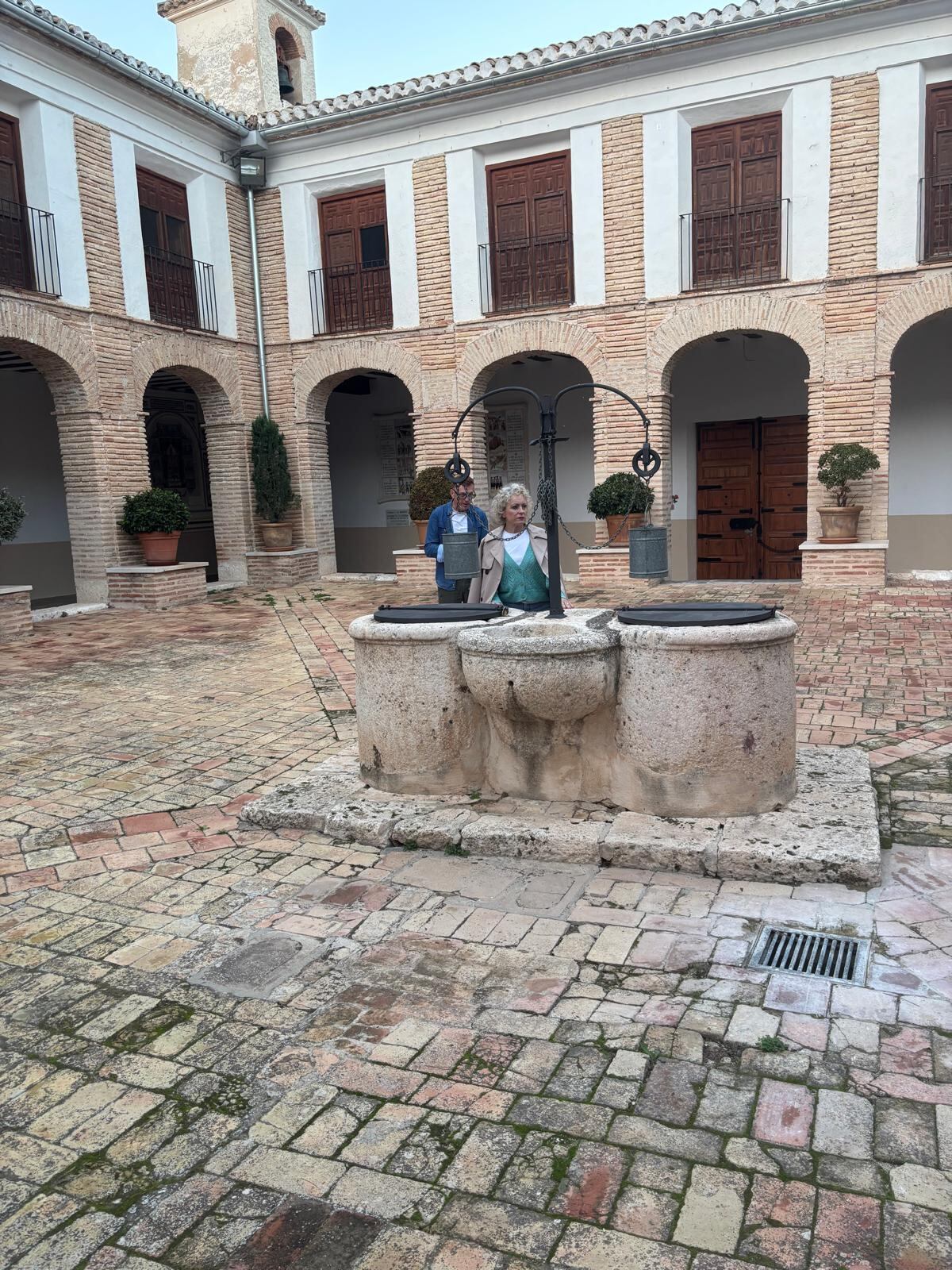 La actriz protagonista visita el Santuario