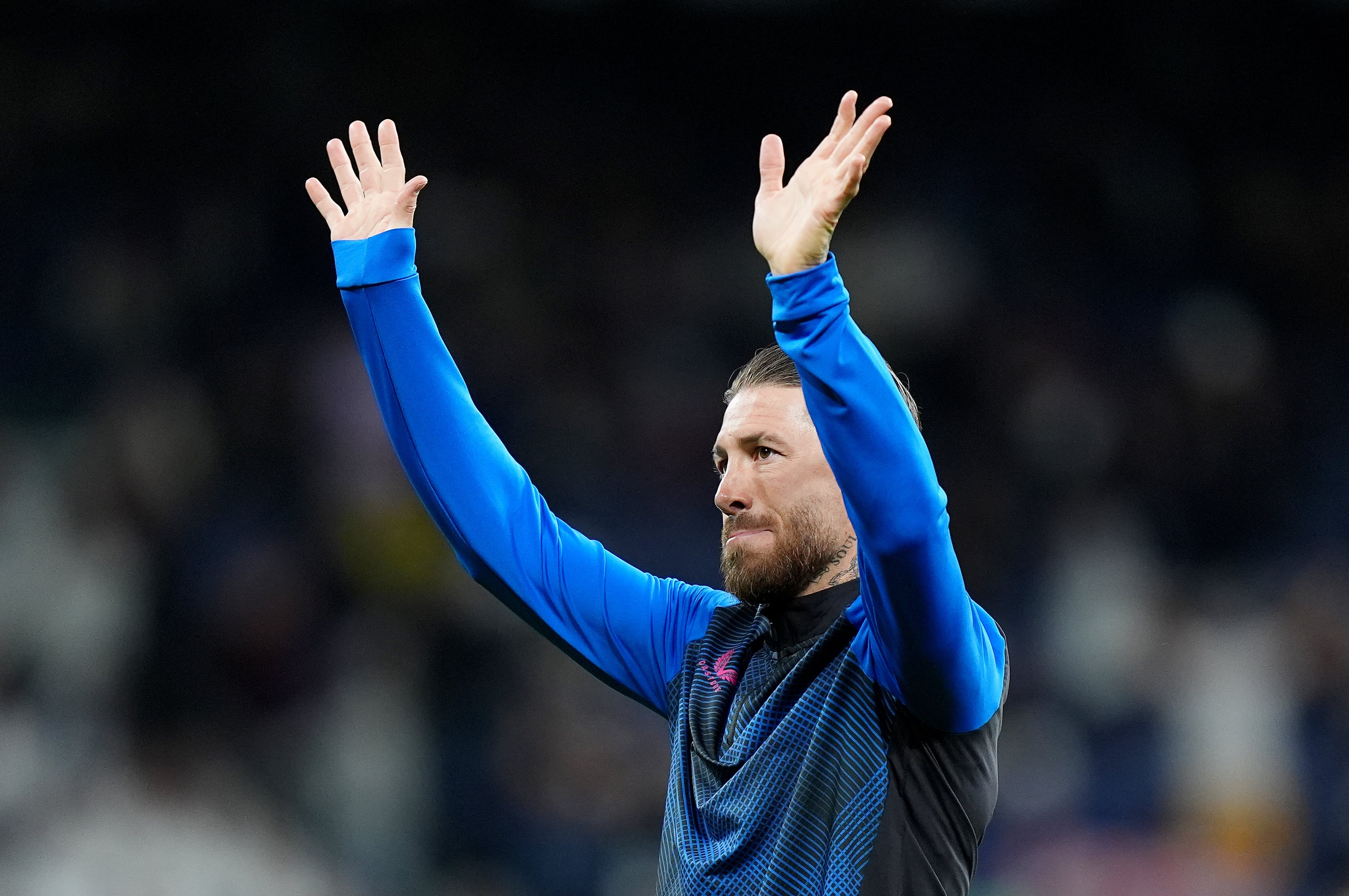 Sergio Ramos, en el césped del Bernabéu, durante el partido entre Real Madrid y Sevilla. (Photo by Angel Martinez/Getty Images)