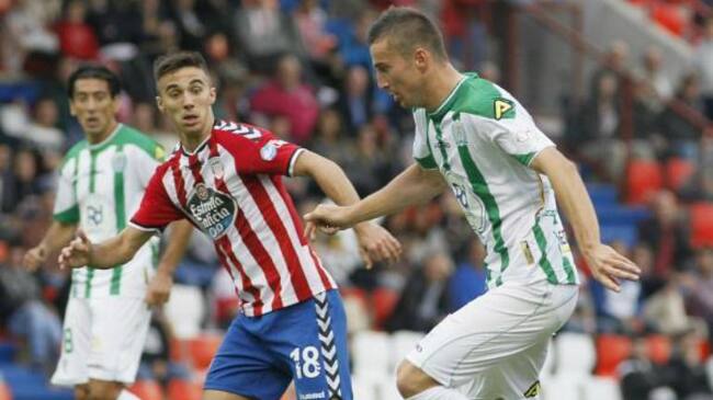 El Deportivo Alavés juega en Lugo el domingo a las 5 de la tarde.