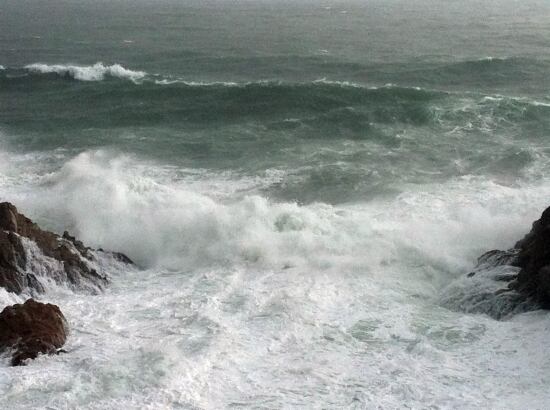 Temporal marítim vist des del camí de ronda de Sagaró a Platja d'Aro