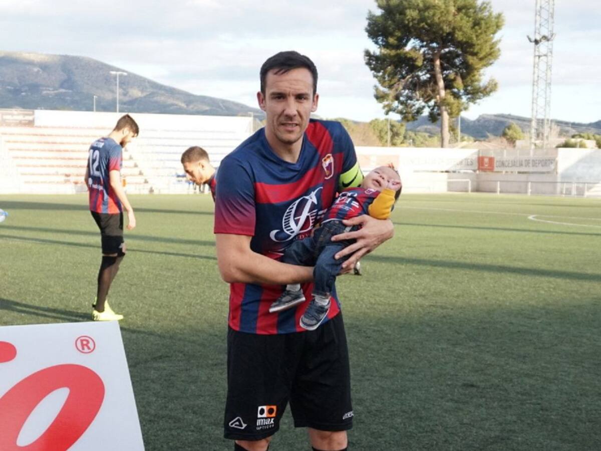 El Eldense y David López siguen caminando juntos