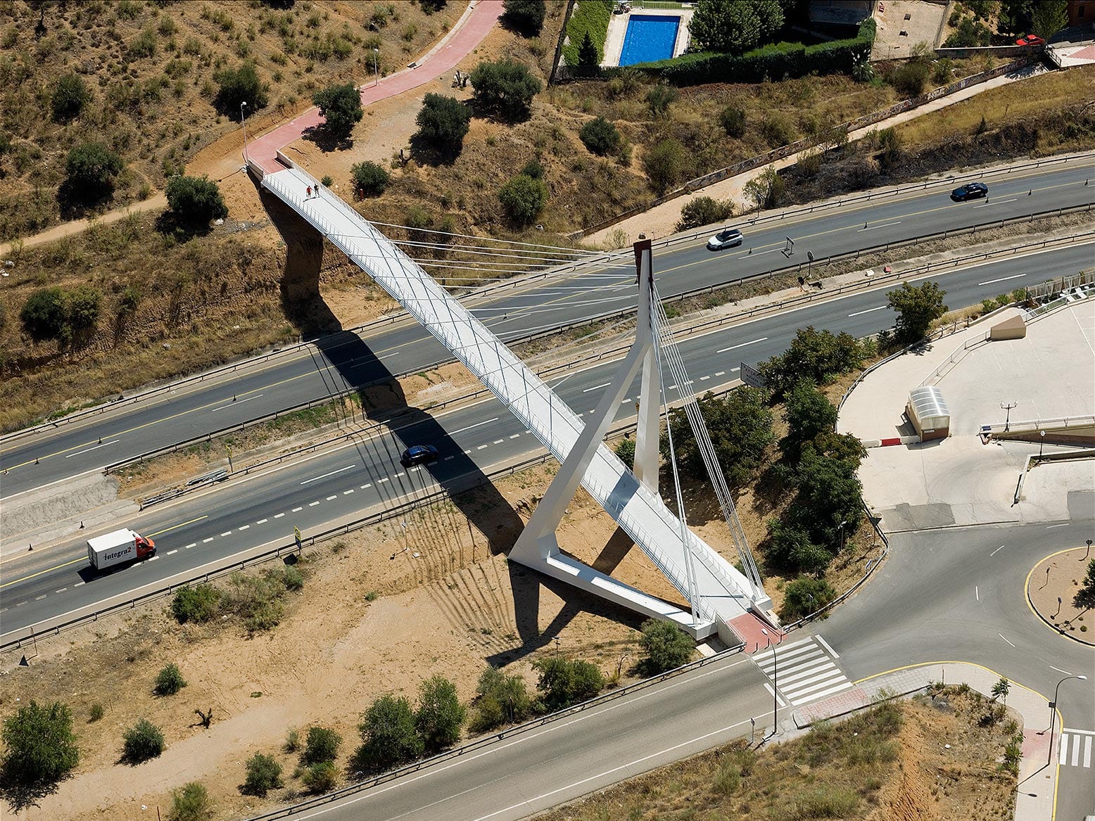 Carretera circunvalación del barrio de Buenavista de Toledo