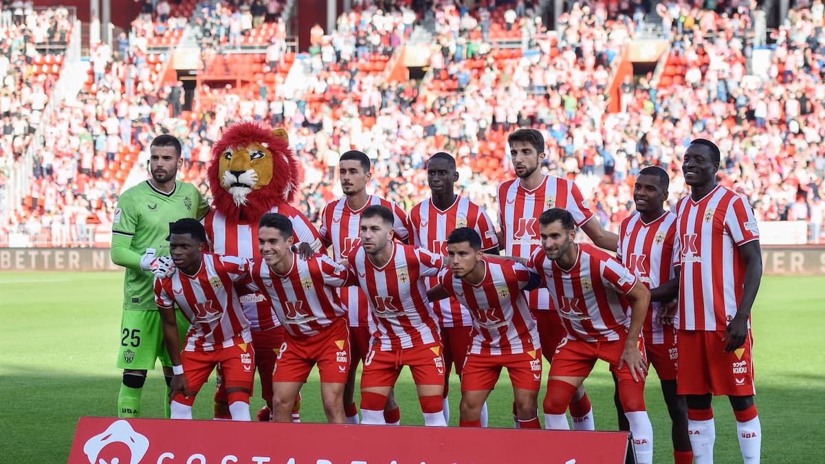 El futuro del Almería, a debate