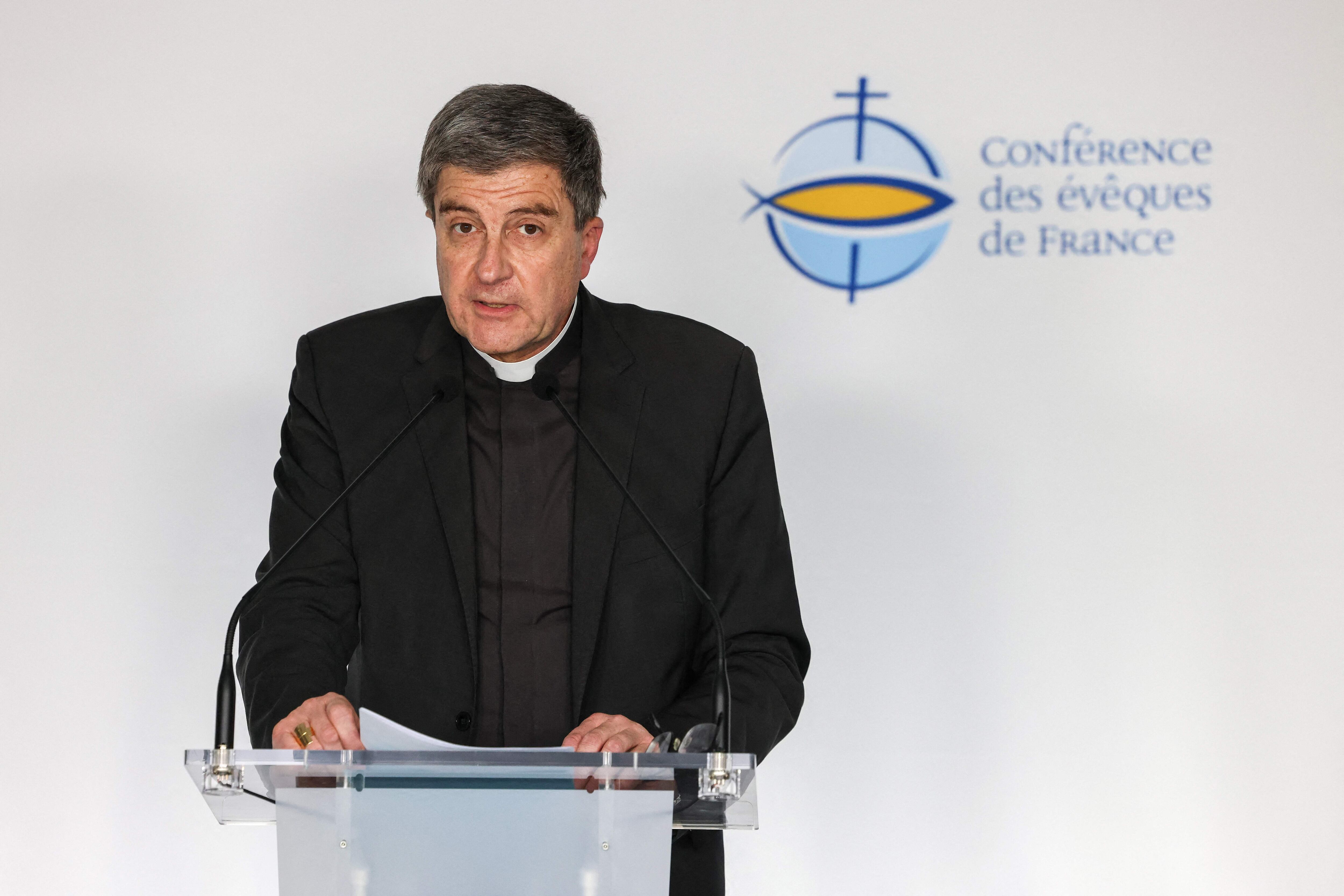 El presidente de la Conferencia Episcopal francesa, Eric de Moulins Beaufort, durante su rueda de prensa