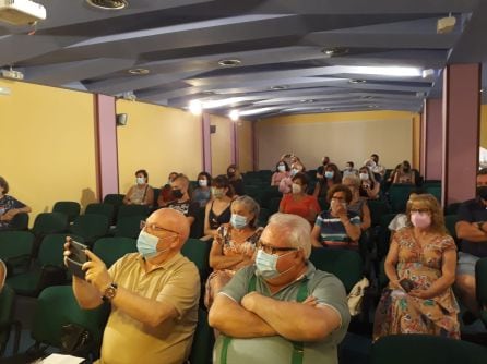 Publico asistente a la mesa redonda