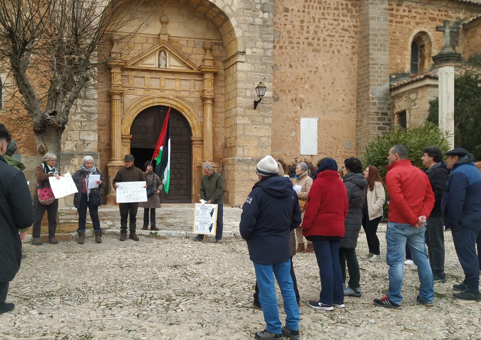 Concentración en Cifuentes a favor de Palestina