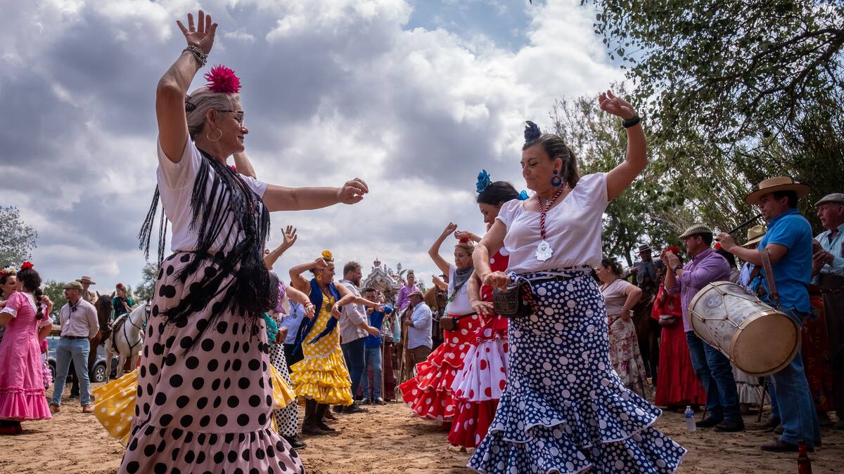 Este jueves regresan del Rocío el grueso de las hermandades de la capital hispalense